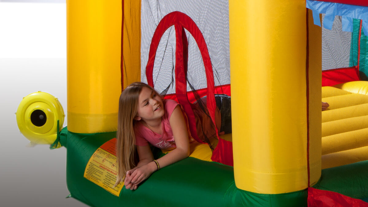 Bouncy Castle Fun Palace – Avyna