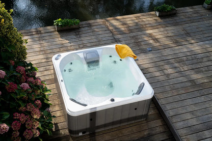 W'eau Skye spa 4 persoons